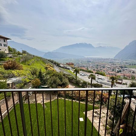 Eco Garda Hill Appartement Tenno Buitenkant foto