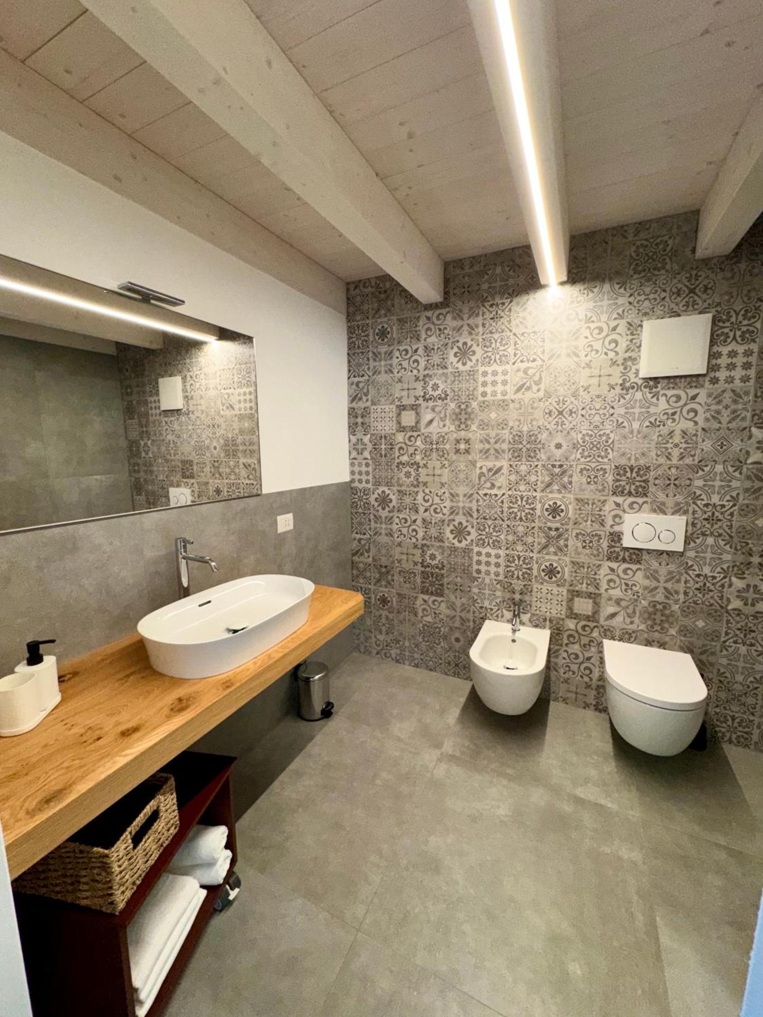 Eco Garda Hill Appartement Tenno Buitenkant foto