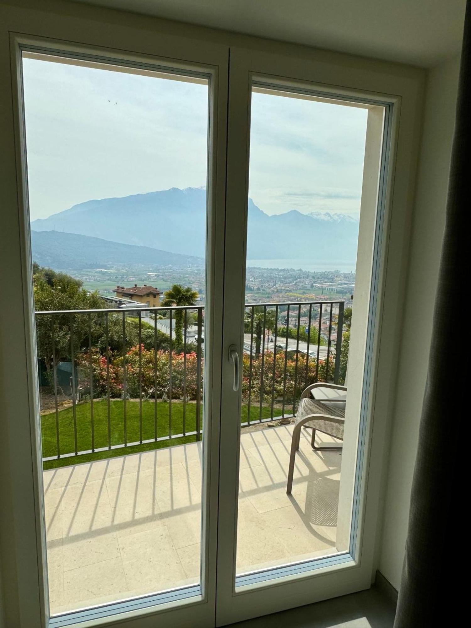 Eco Garda Hill Appartement Tenno Buitenkant foto
